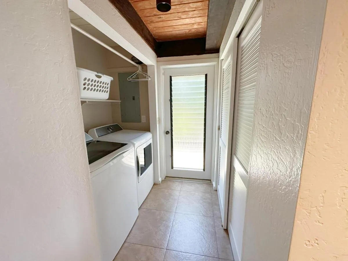 Coral Hale 5Br 3Ba Luxury Home, Ac, Hot Tub And Stunning Views Princeville Holiday home